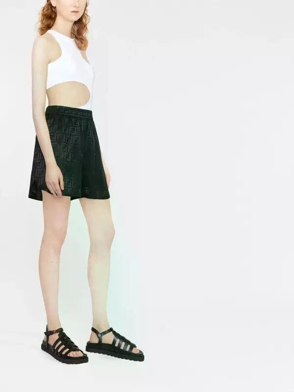 Fendi o1loc1c0126 Ff Monogram Shorts in Black Size 26" / US 2 / IT 38 - 2 Thumbnail