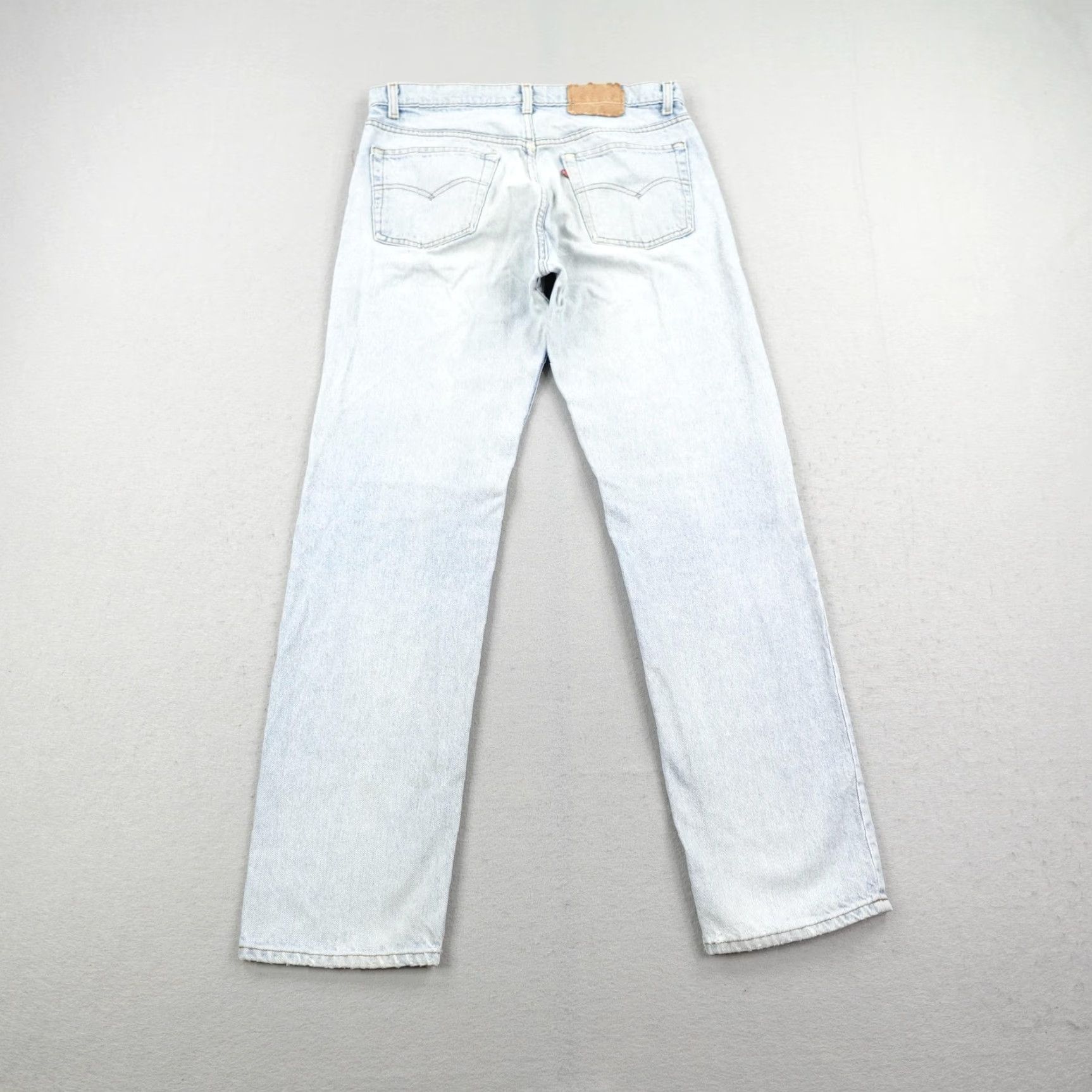 Levi's VINTAGE Levi's Jeans Mens 36x34 Blue Denim 505 Light Distressed 80s Straight USA Size US 36 / EU 52 - 7 Thumbnail