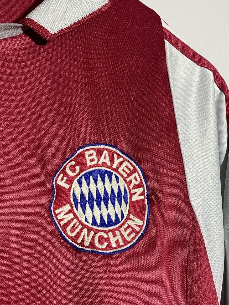 Adidas Vintage Adidas #23 Hargreaves Bayern Munich Soccer Jersey Size US XL / EU 56 / 4 - 4 Thumbnail