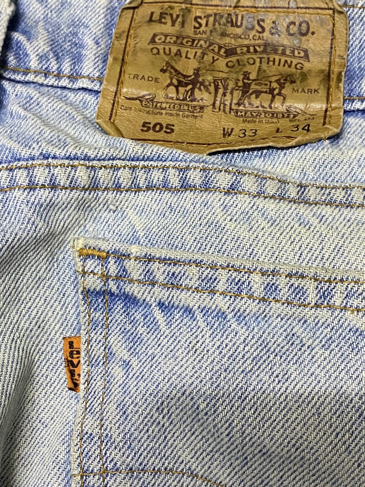 Levi's Vintage Clothing Vintage Levis 80s Faded Wash Distressed Style Loose Jeans Size US 32 / EU 48 - 13 Thumbnail