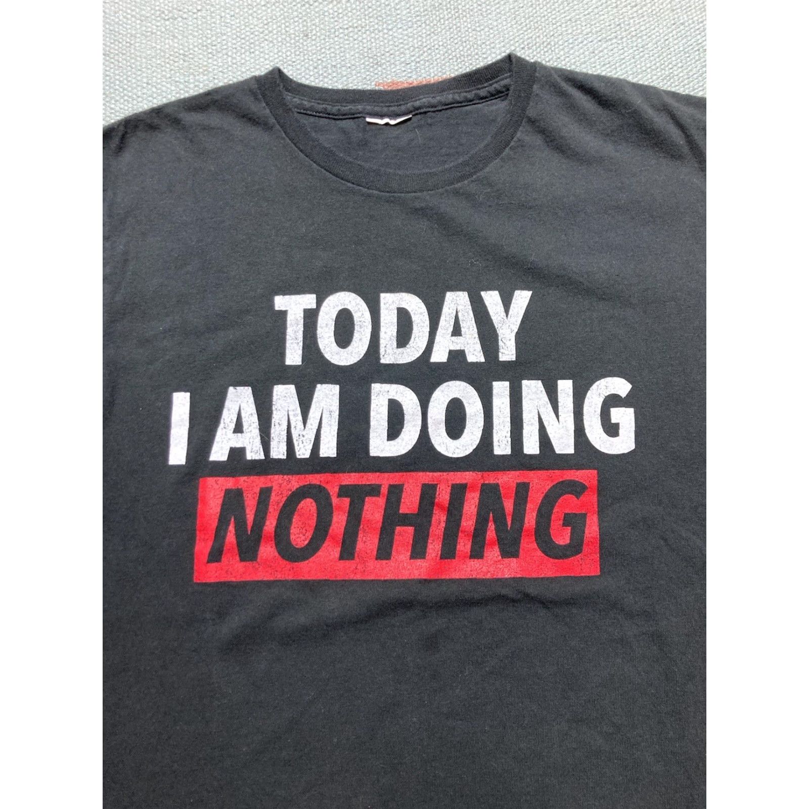 Hot Topic VINTAGE Y2K graphic t shirt today I am doing nothing Hot Topic funny novelty Medium Men M & M Black 19" pit to pit 26.5" length Mens Size US M / EU 48-50 / 2 - 2 Thumbnail