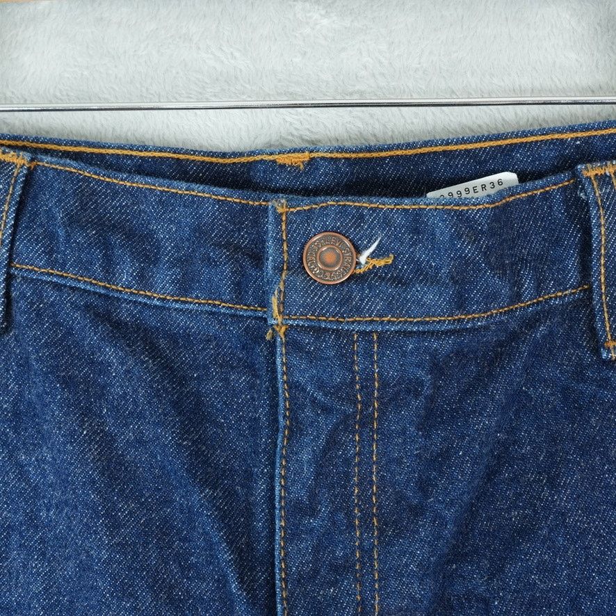 Levi's Vintage 90s Levis 551 Jeans 16 Short Relaxed Fit Tapered Leg Size 38" / US 16 / IT 52 - 3 Thumbnail