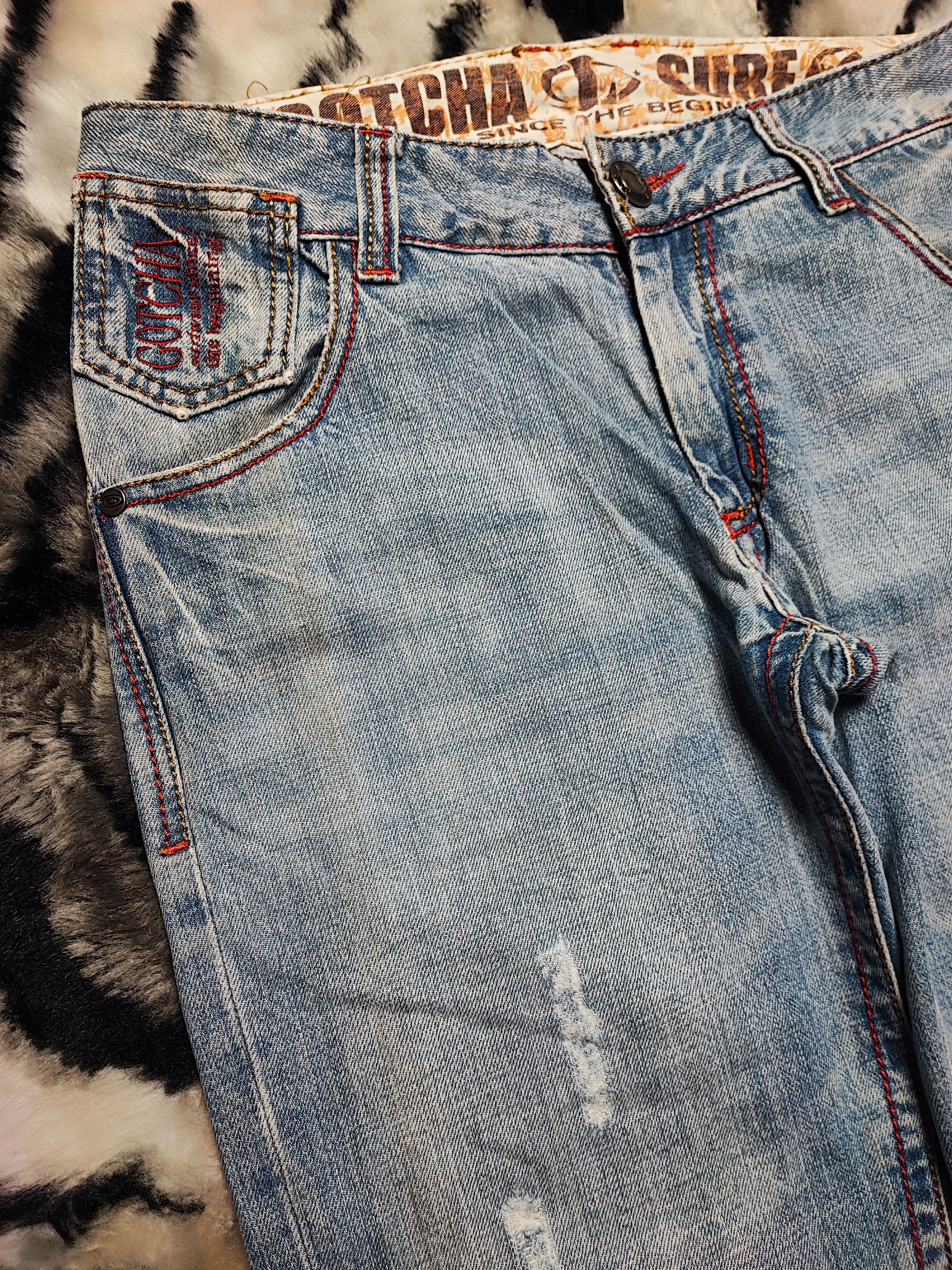 Gotcha Gotcha relaxed fit light wash denim jeans distressed patches Size US 32 / EU 48 - 6 Thumbnail