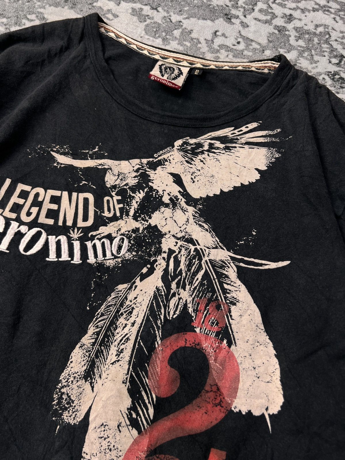 Dulcamara Japan Genorimo Grakey Feathers Tribal Ls Tshirt Size US L / EU 52-54 / 3 - 10 Thumbnail