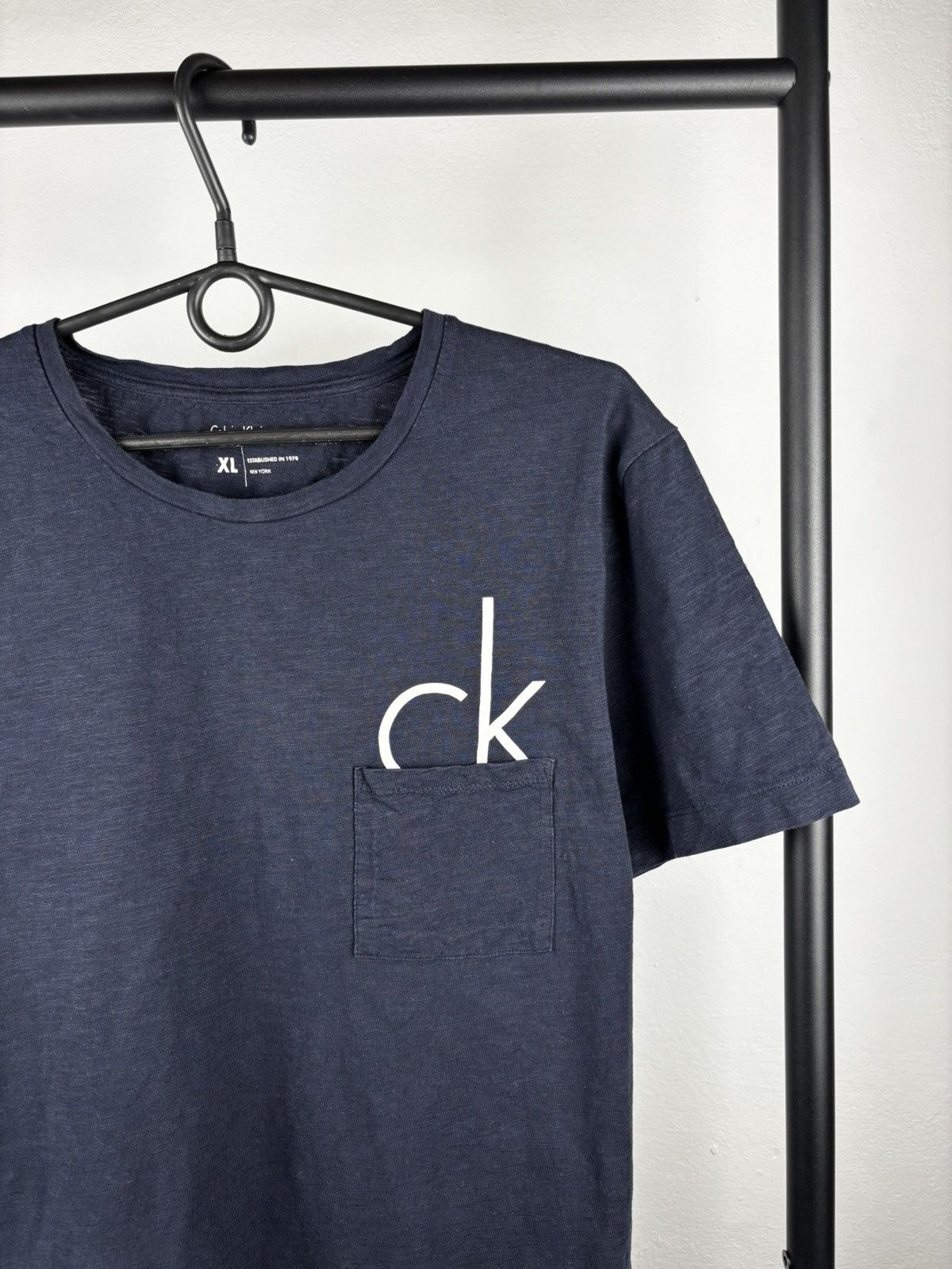Calvin Klein Calvin Klein Classic T shirt size XL Size US XL / EU 56 / 4 - 2 Thumbnail