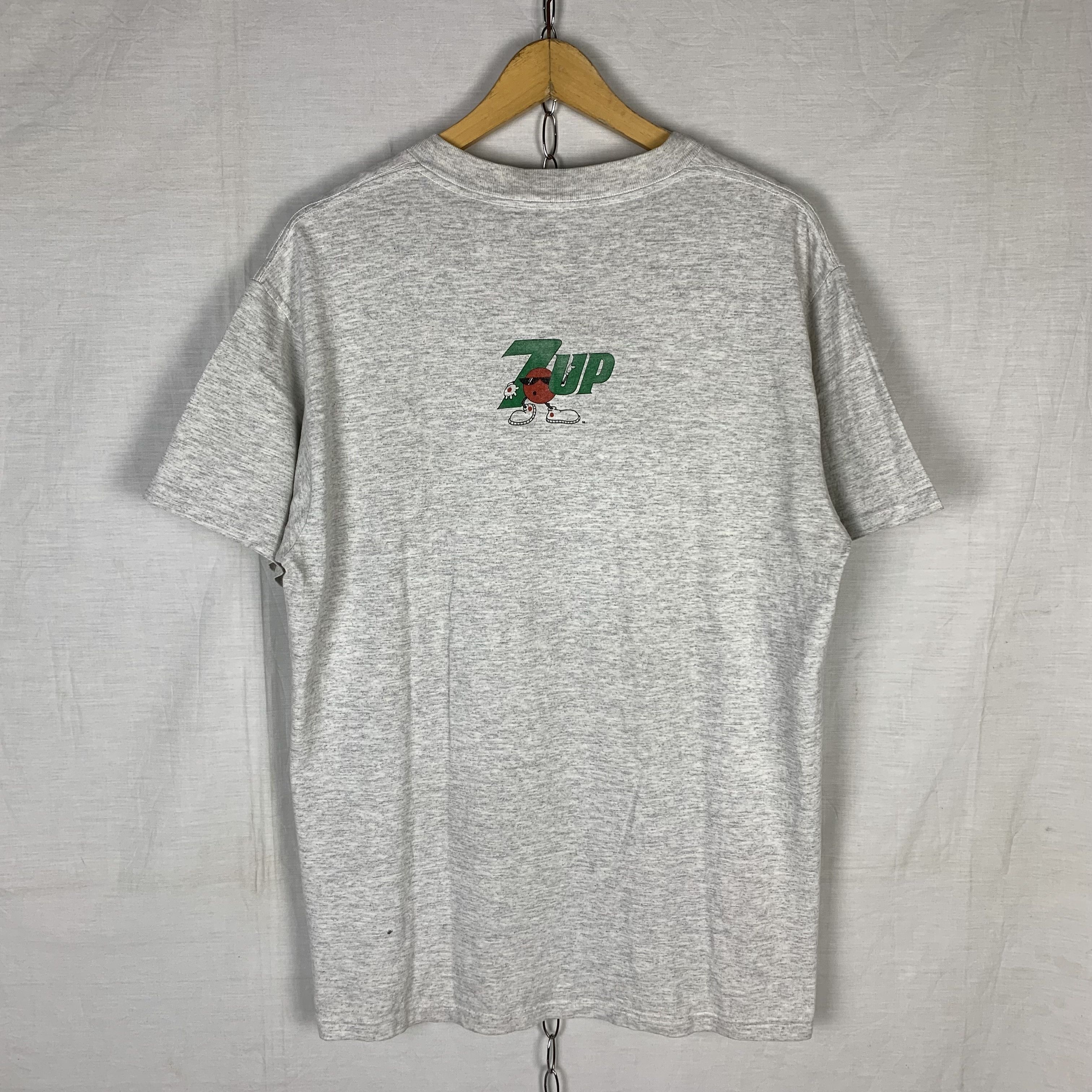 Vintage Vintage 7up Tshirt Size US L / EU 52-54 / 3 - 3 Thumbnail