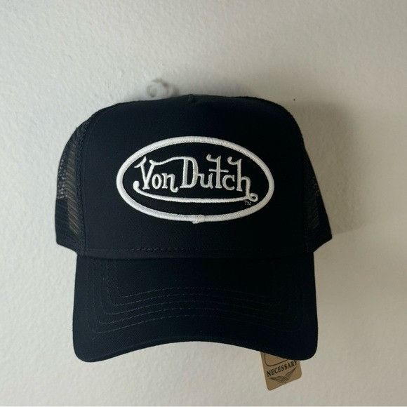 Designer × Von Dutch NWT VON DUTCH CLASSIC TRUCKER 51 BLACK WHITE PATCH HAT Size ONE SIZE - 2 Thumbnail