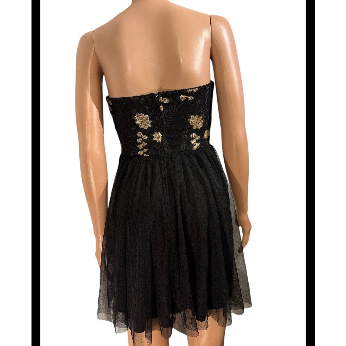 The Unbranded Brand Charlotte Russe Strapless Mini Dress Size XS Size XS / US 0-2 / IT 36-38 - 3 Thumbnail