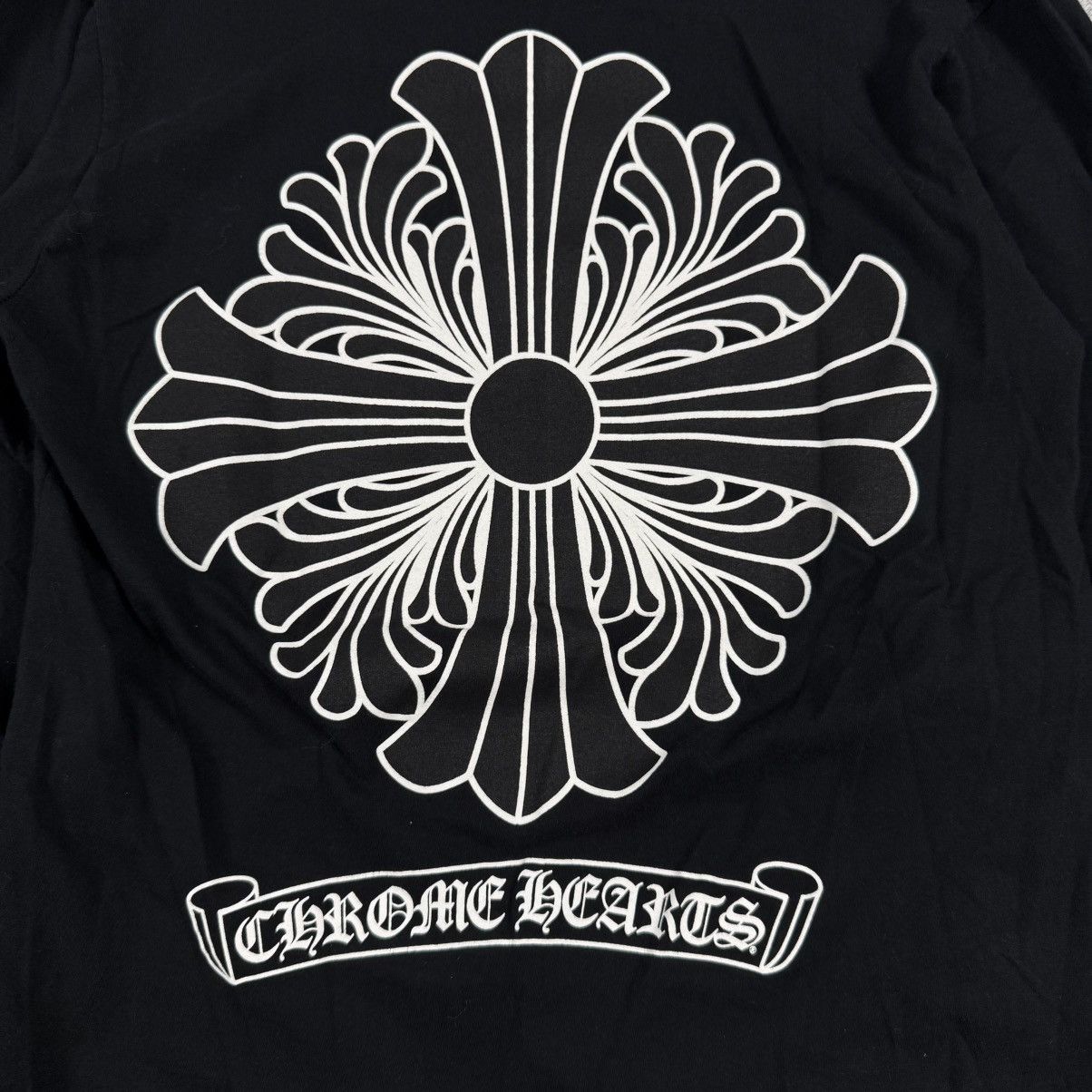 Chrome Hearts Chrome Hearts Vintage Jumbo Cross ‘Black’ Longsleeve Size US S / EU 44-46 / 1 - 2 Thumbnail