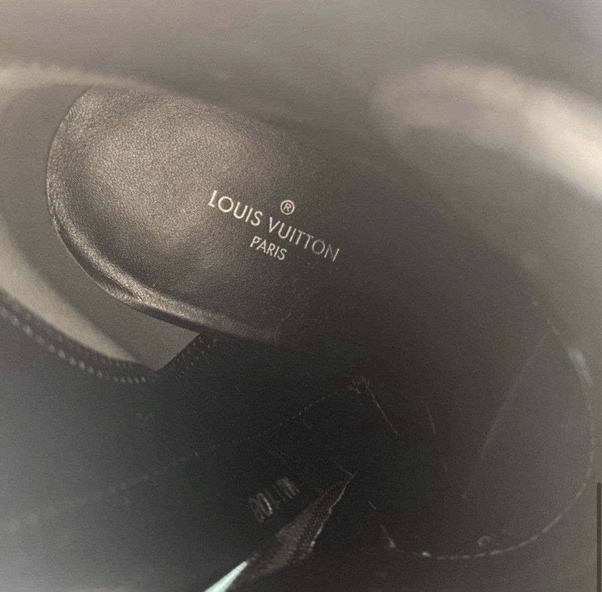 Louis Vuitton LOUIS VUITTON LEATHER STAR TRAIL ANKLE Size US 7 / IT 37 - 10 Thumbnail