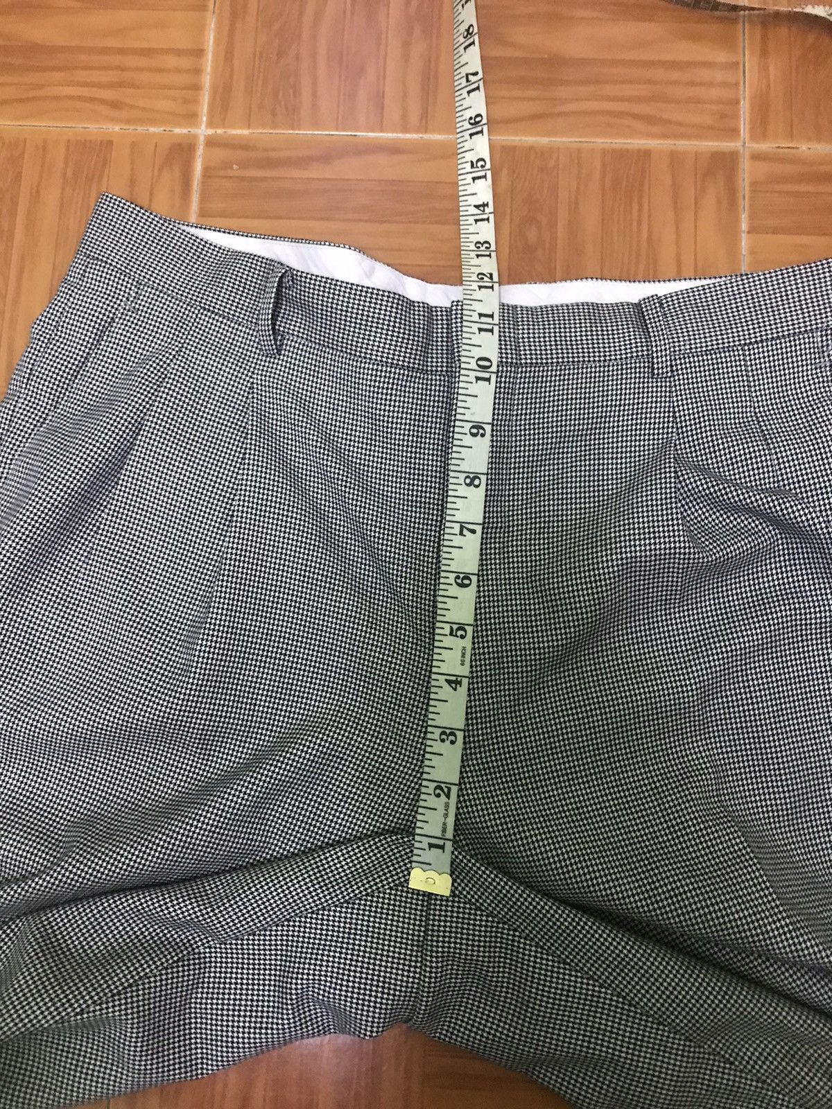 Balenciaga Balenciaga Grey Pleated Slacks Trousers Classic Tailored Fit Size US 35 - 10 Thumbnail