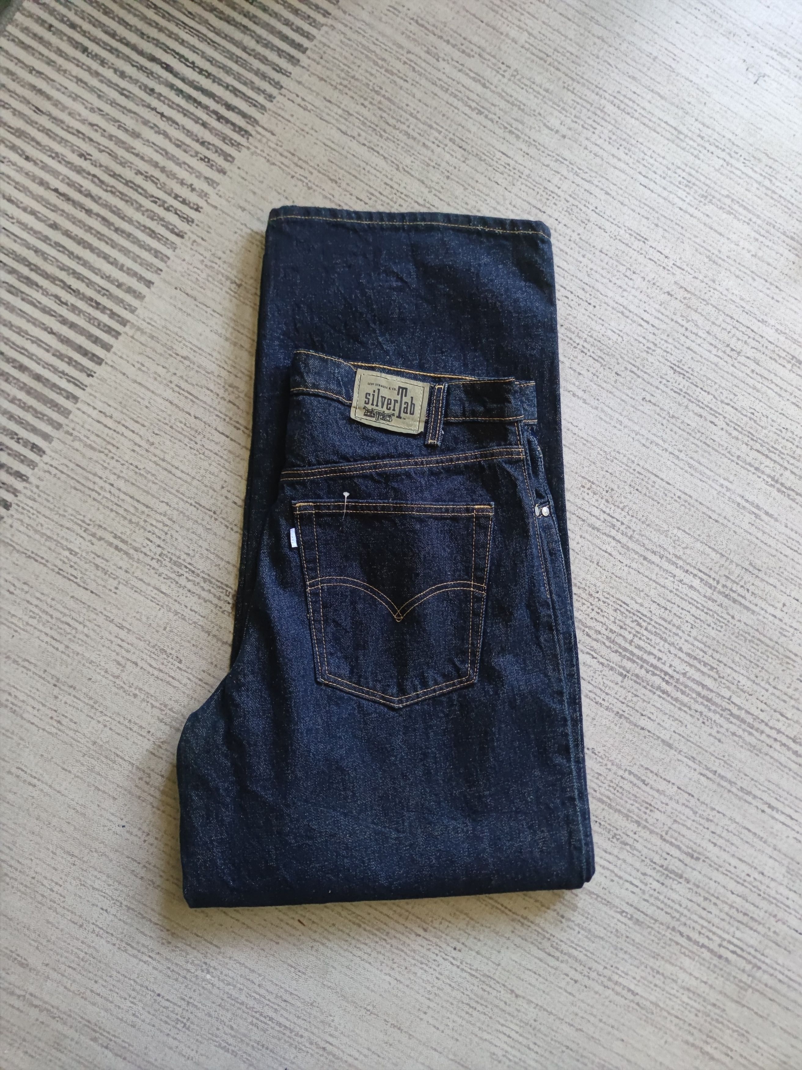 Levi's Vintage Levi's Strauss Silvertab Baggy Jean Made in USA Size US 39 - 2 Thumbnail