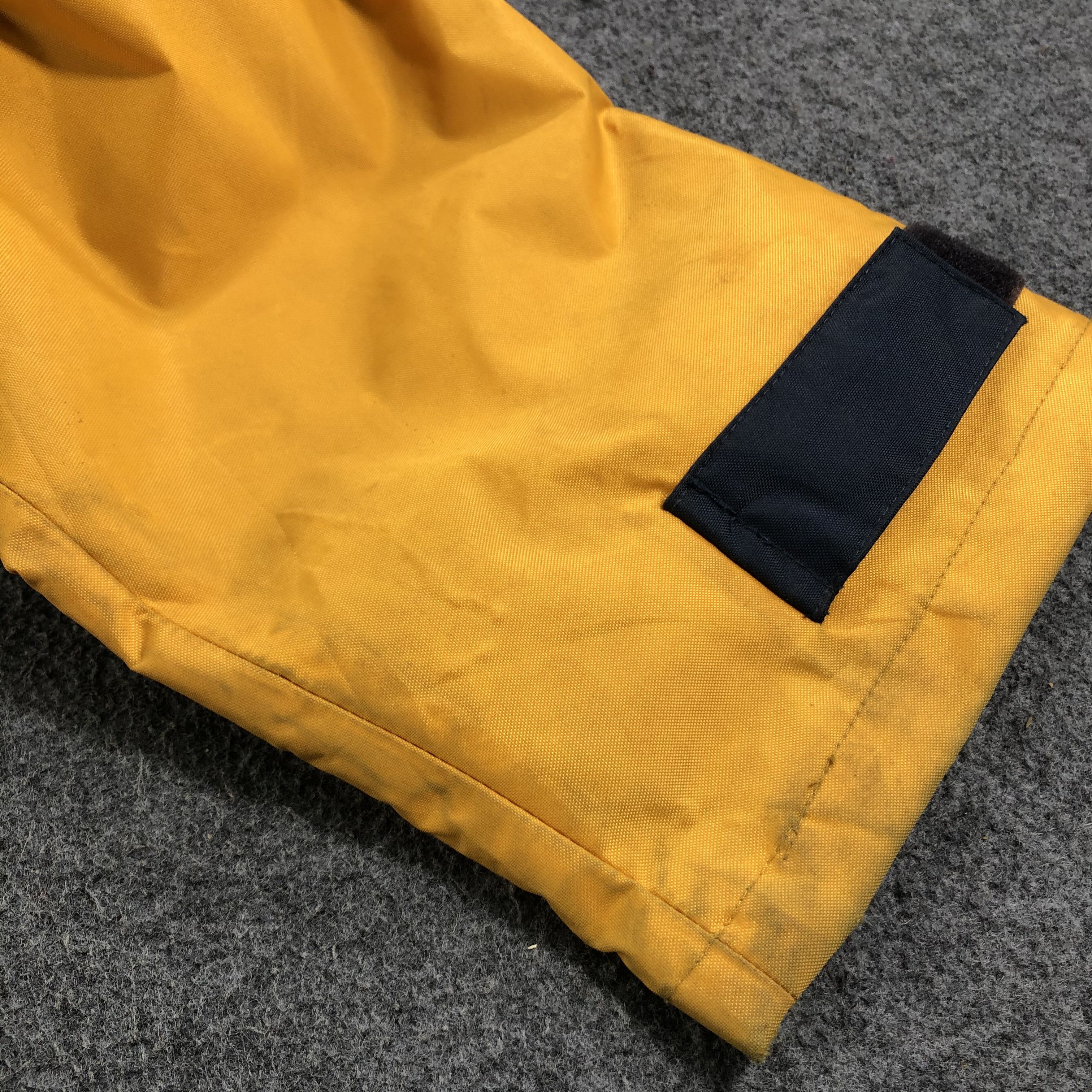 Helly Hansen Helly Hansen Full Zipper Windbreaker Jacket JC268 Size US L / EU 52-54 / 3 - 9 Thumbnail