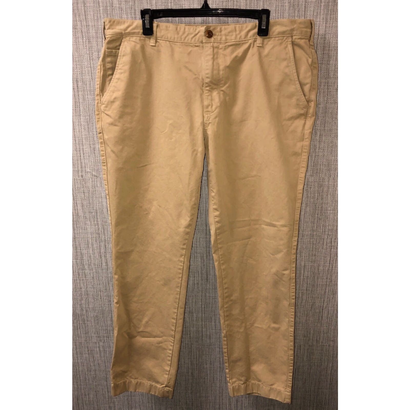 Brooks Brothers Brooks Brothers Mens Beige Casual Pants Size 38 X 32 Casual Pants 100% Cotton Mens Beige Brooks Brothers Pants Size 38 X 32 Size US 38 / EU 54 - 2 Thumbnail