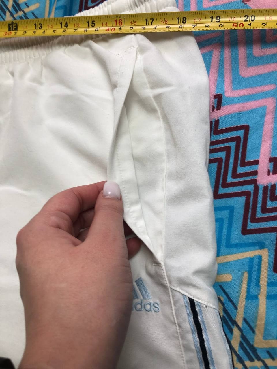 Adidas streetwear shorts white logo Adidas Vintage crazy Y2K Size US 36 / EU 52 - 9 Thumbnail