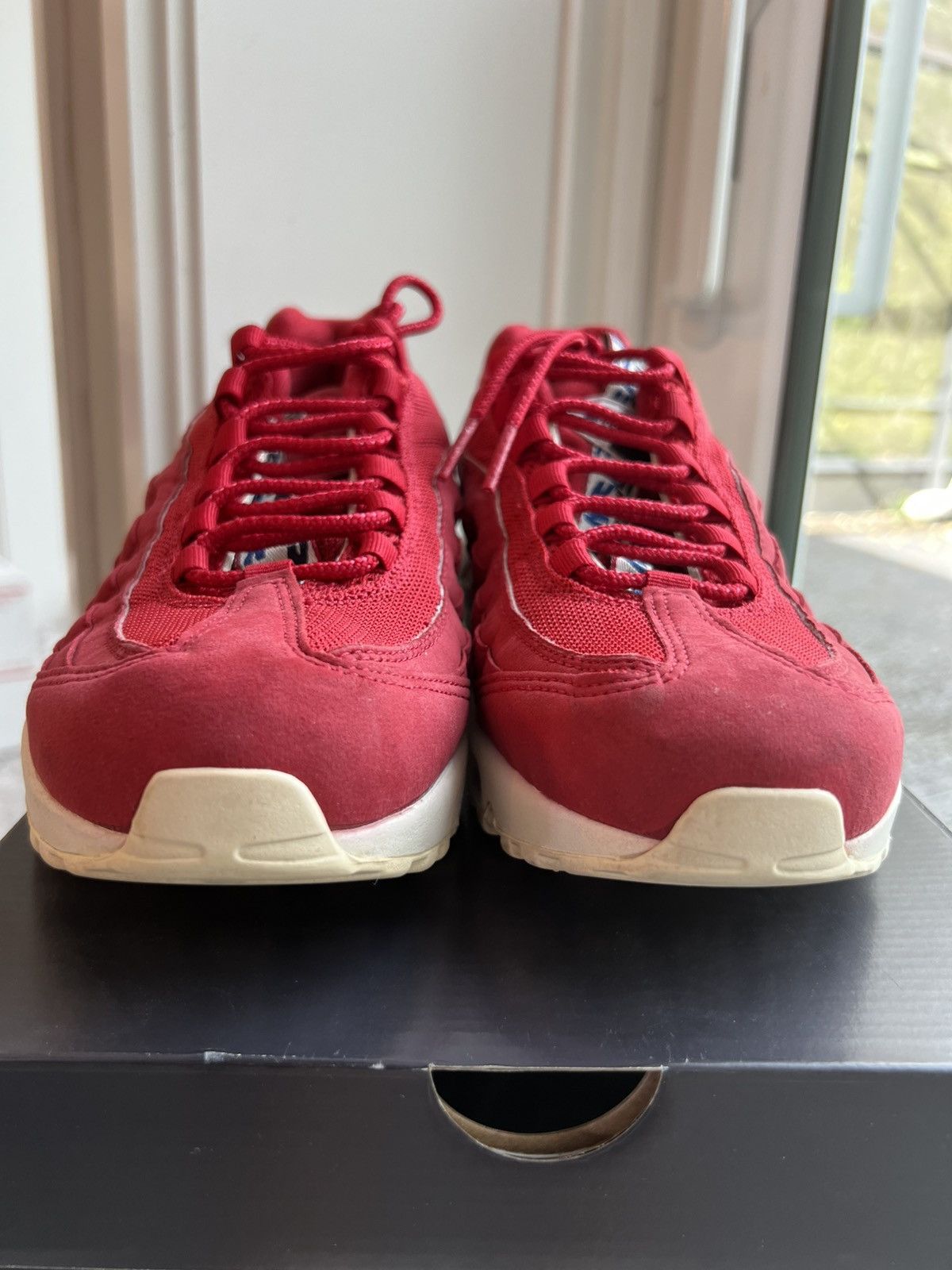 Nike Nike Air Max 95 TT Pull Tab Gym Red Size 9 AJ1844-600 Size US 9 / EU 42 - 3 Thumbnail