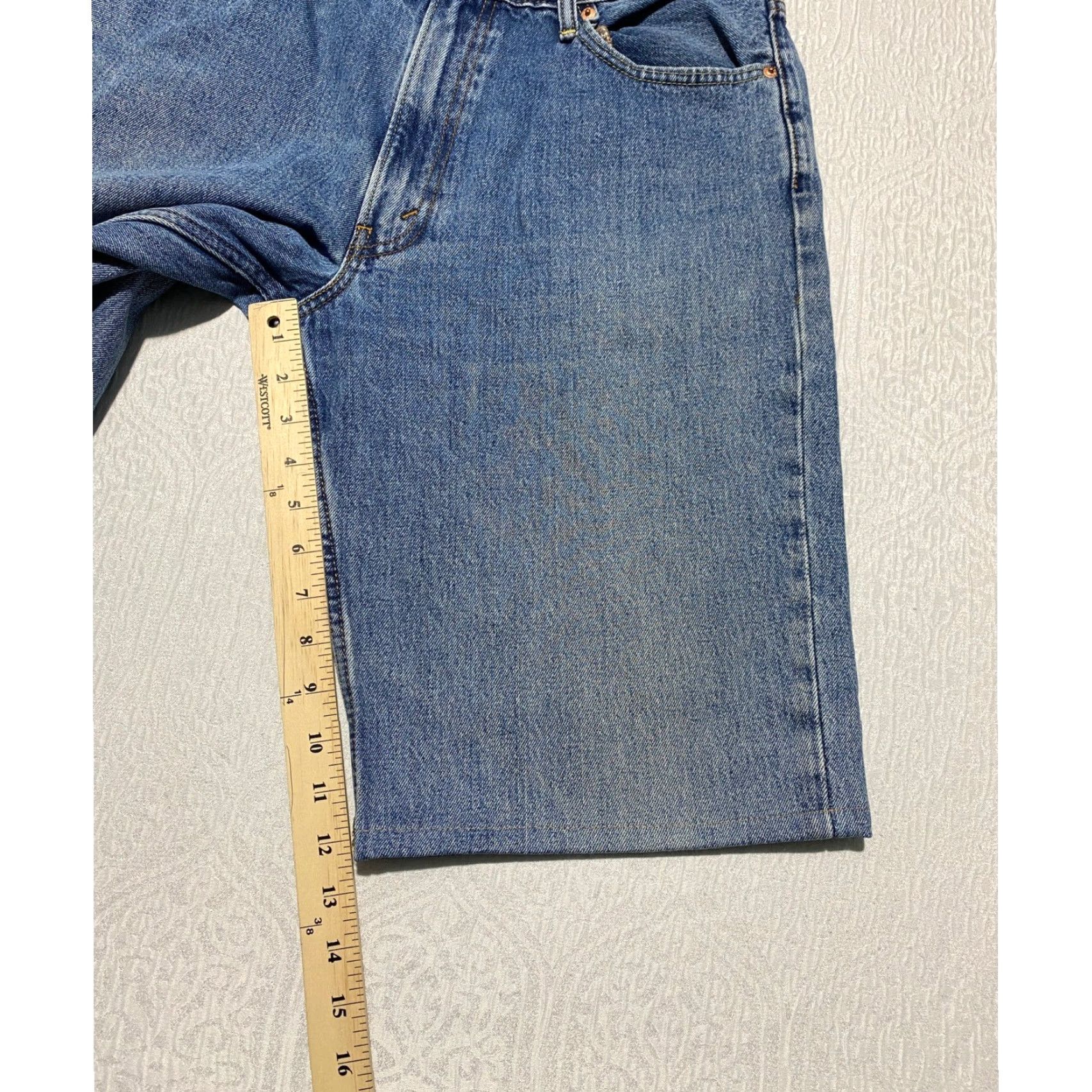 Levi's Levi's 550 Jeans Shorts Men 36x12 Bermuda Denim Blue Size US 36 / EU 52 - 7 Thumbnail