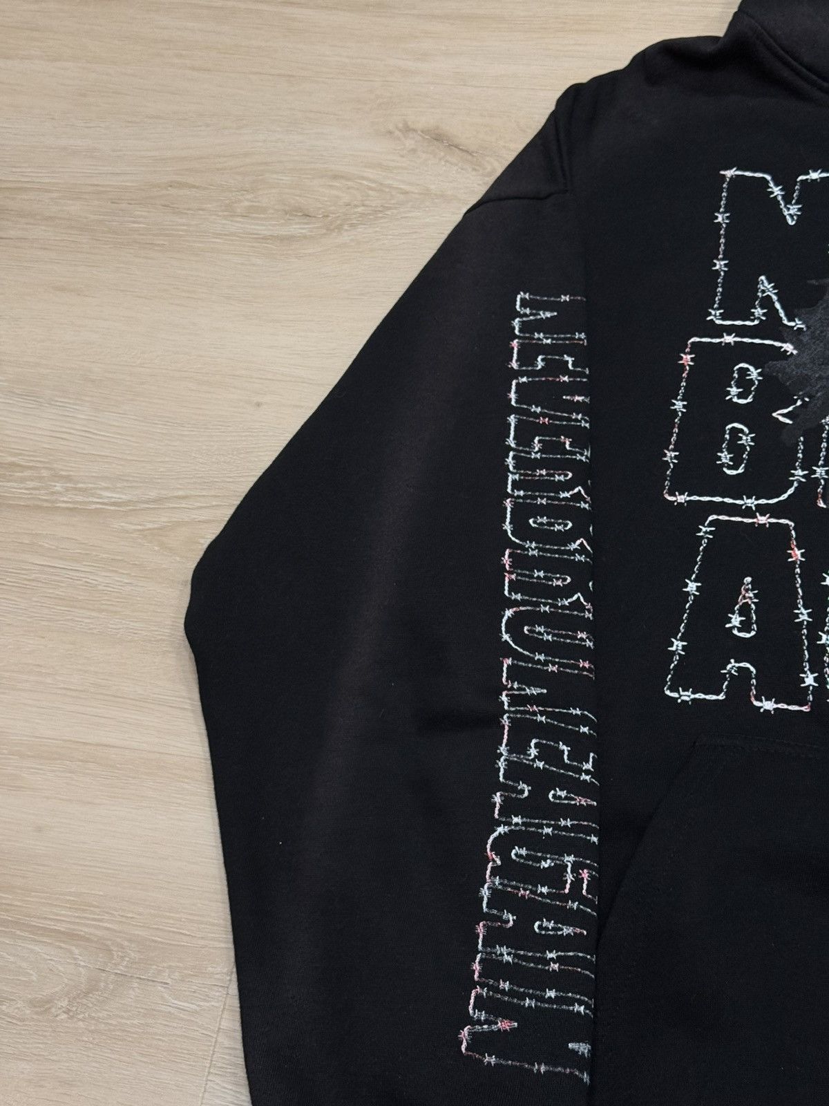 Vlone Vlone NBA Youngboy Haunted Hoodie Size US XL / EU 56 / 4 - 6 Thumbnail