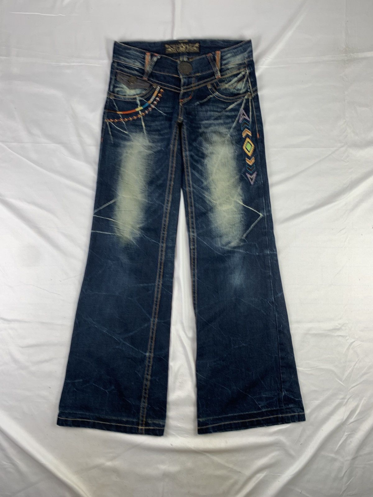 Japanese Brand Riobera Japan Navajo Embroidered Flared Baggy Jeans Pants Size 30" / US 8 / IT 44 - 4 Thumbnail
