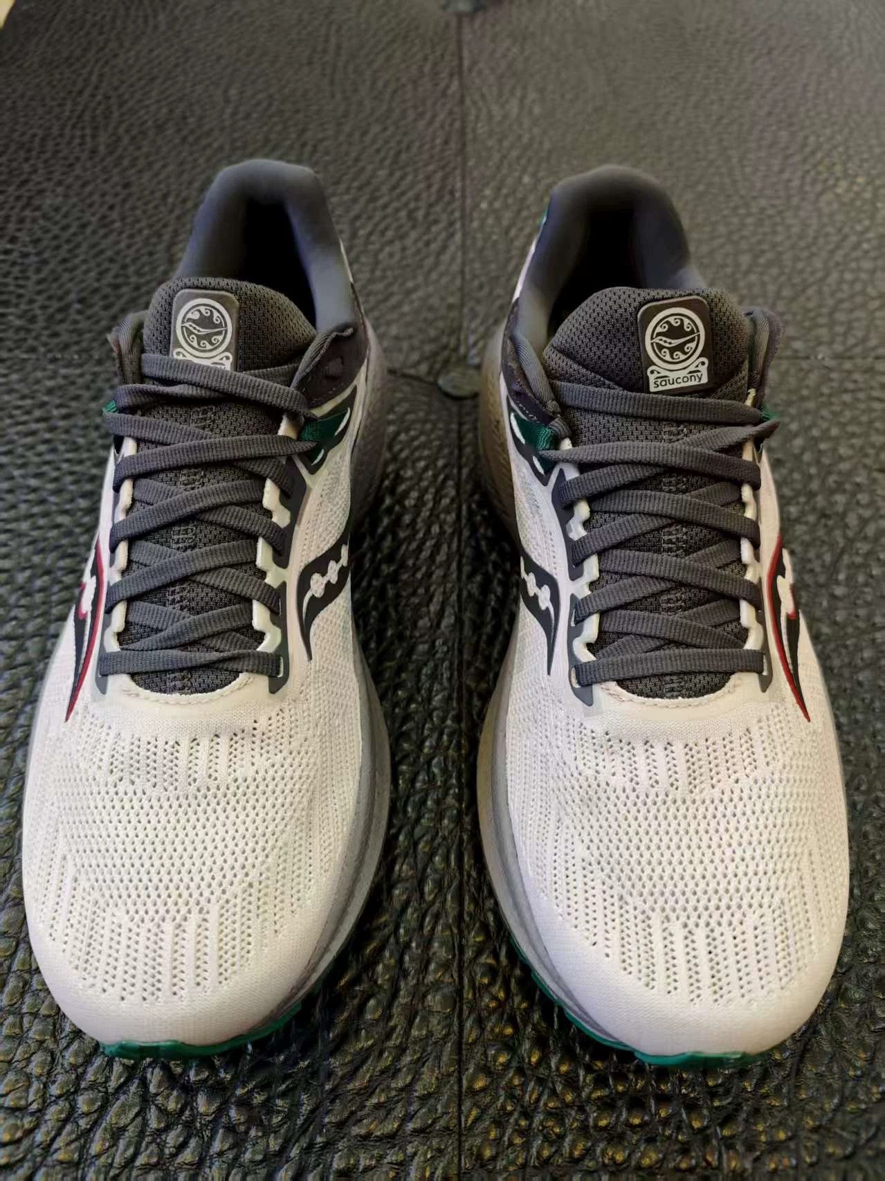 Saucony Saucony Men's Triumph 21 Running Shoe 44 Beijing Near New Size US 11 / EU 44 - 1 Thumbnail