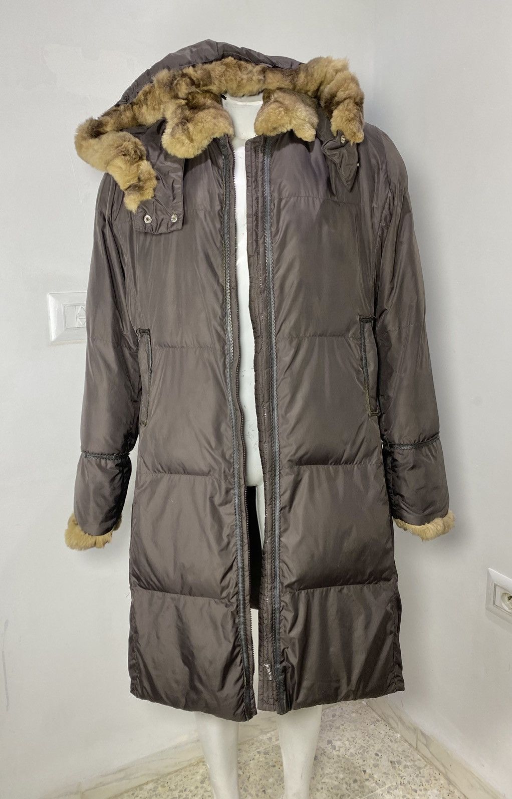Max Mara Max Mara Oversized Fur-Hood Puffer Coat – Chocolate Brown Size M / US 6-8 / IT 42-44 - 9 Thumbnail
