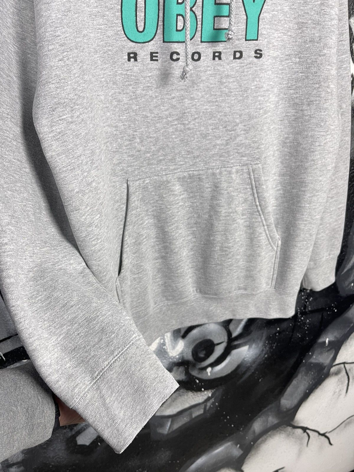 Obey OBEY Records Logo Hoodie Men’s Size M Size US M / EU 48-50 / 2 - 7 Thumbnail