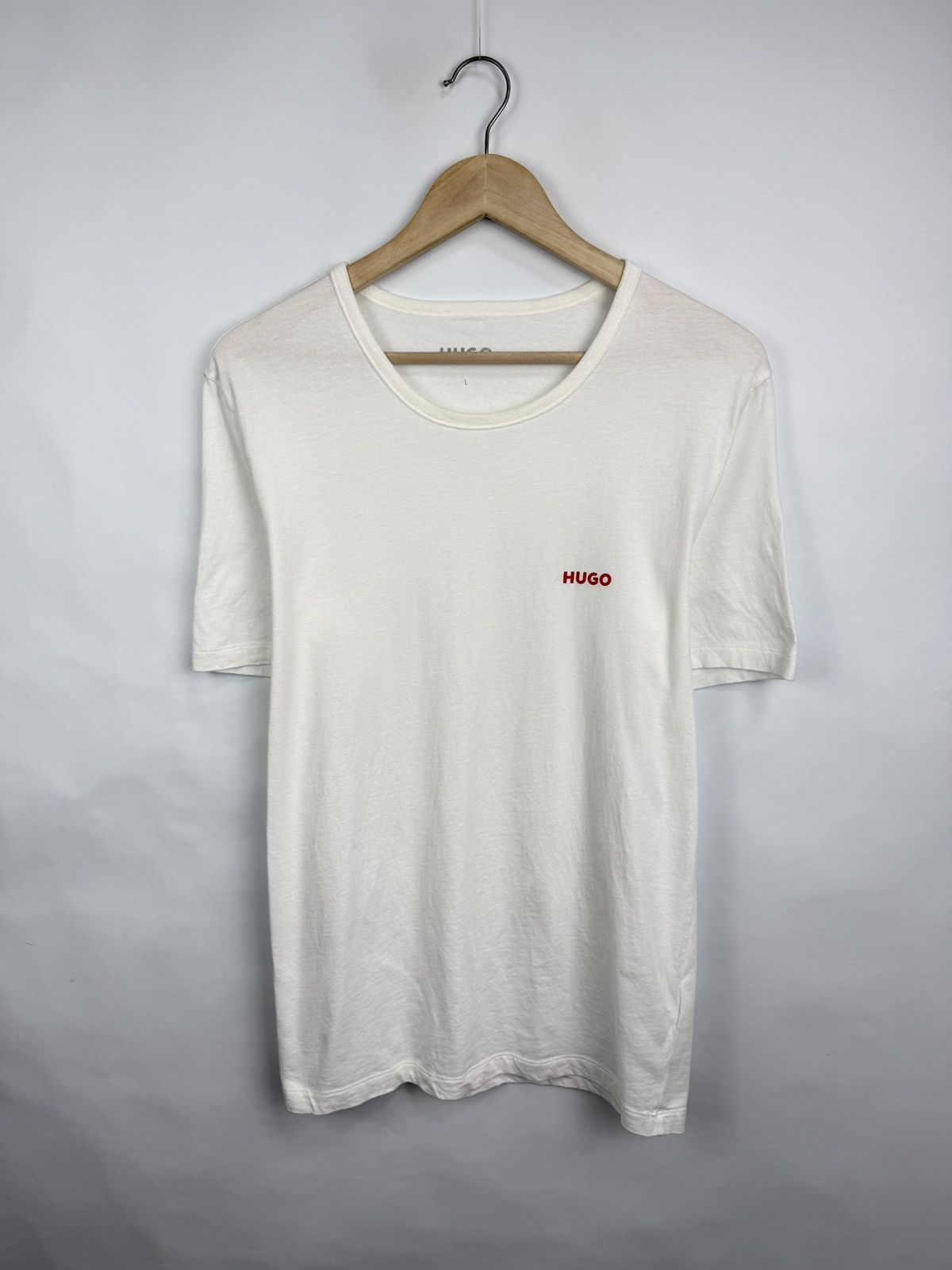 Hugo Boss 🇮🇹 Hugo Boss Luxury Classic T-Shirt Retro Rare Hype Y2K Size US L / EU 52-54 / 3 - 2 Thumbnail