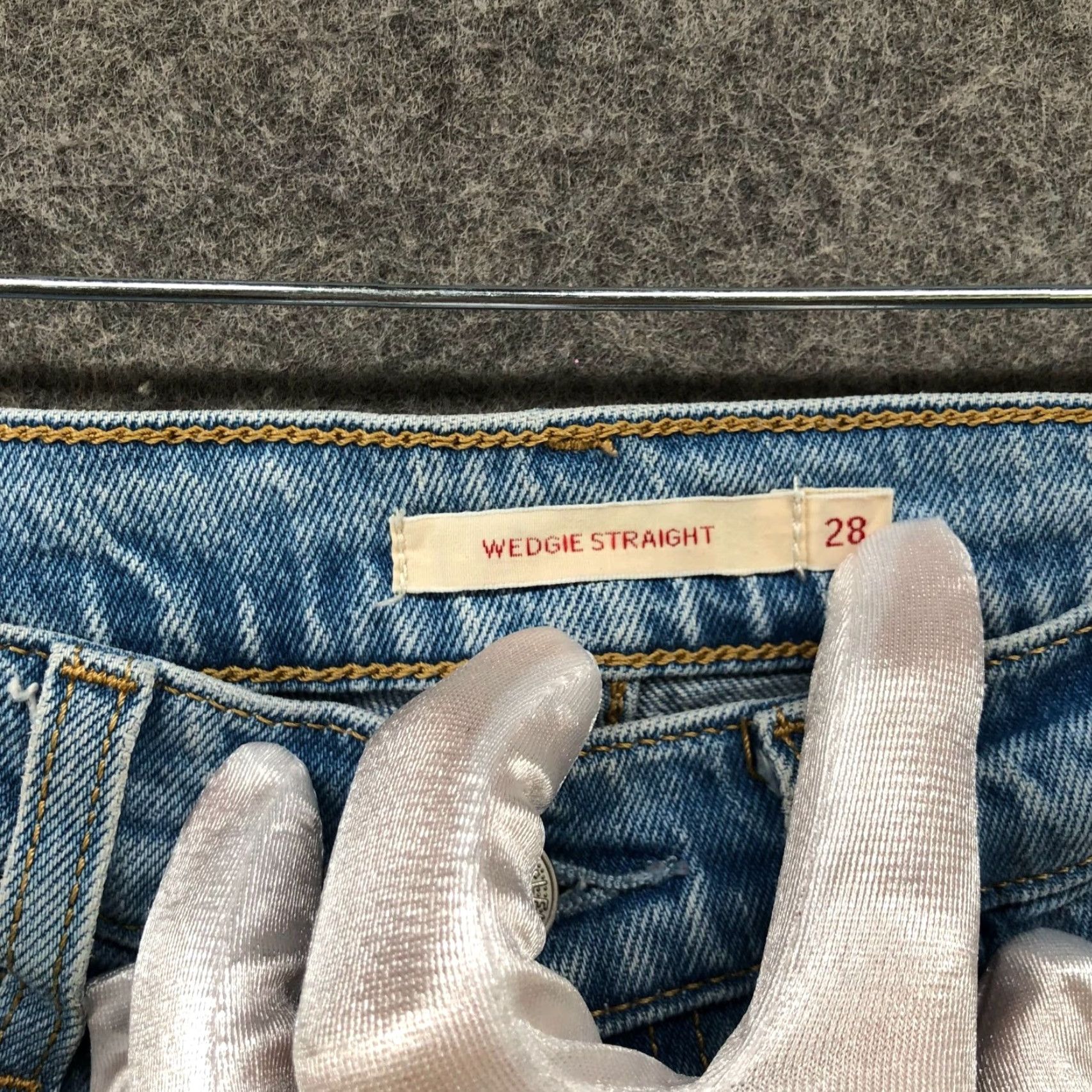 Levi's Levi's Wedgie Straight Ankle Jeans Womens 28 Light Wash Blue Crop Tango Hustle Size 28" / US 6 / IT 42 - 6 Thumbnail