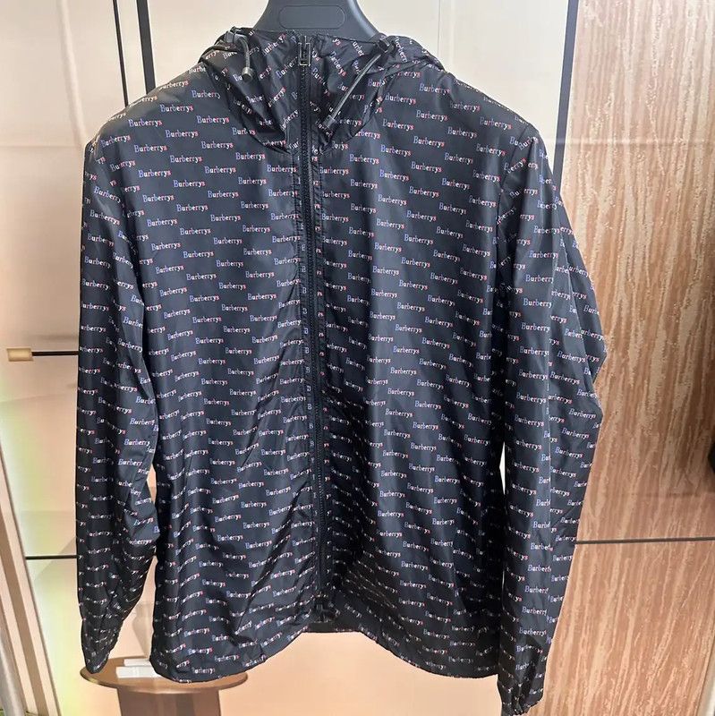 Burberry Burberry Men's Jacket in Black Polyester Size US L / EU 52-54 / 3 - 1 Thumbnail
