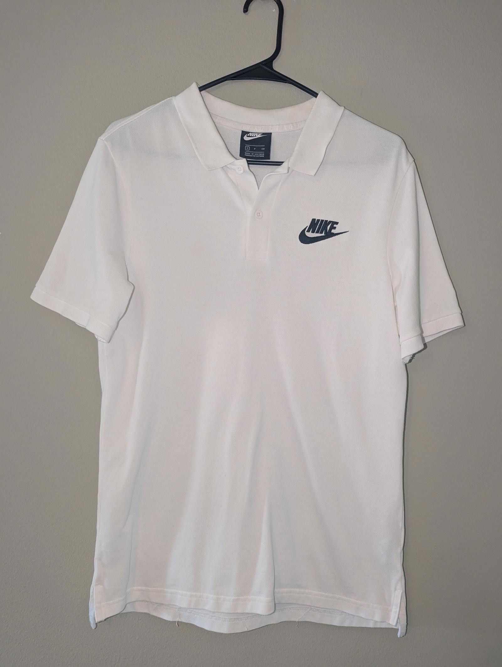 Nike Vintage Nike Black Label Classic White Polo Shirt Logo Small Size US S / EU 44-46 / 1 - 1 Thumbnail
