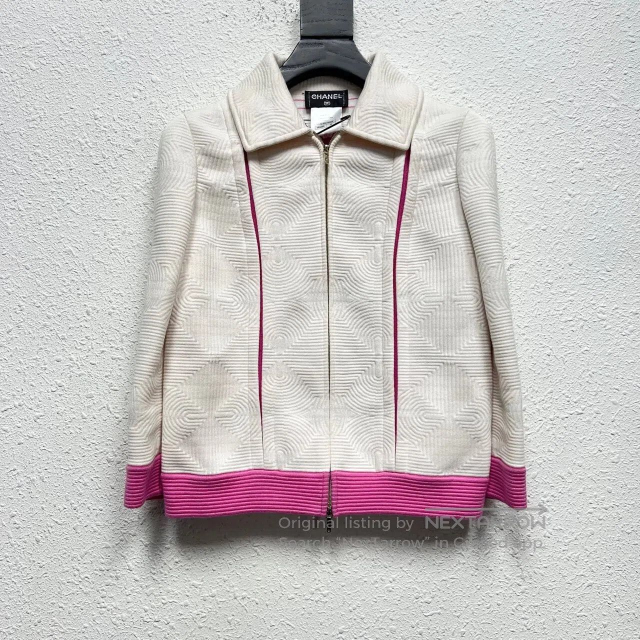 Chanel Chanel size34 Seoul Series Colorful Powder White Collar Jac Size XS / US 0-2 / IT 36-38 - 1 Thumbnail