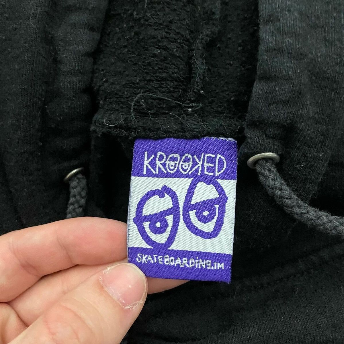 Krooked × Vintage VINTAGE BLACK KROOKED SKATEBOARDS HOODIE! Size US L / EU 52-54 / 3 - 3 Thumbnail