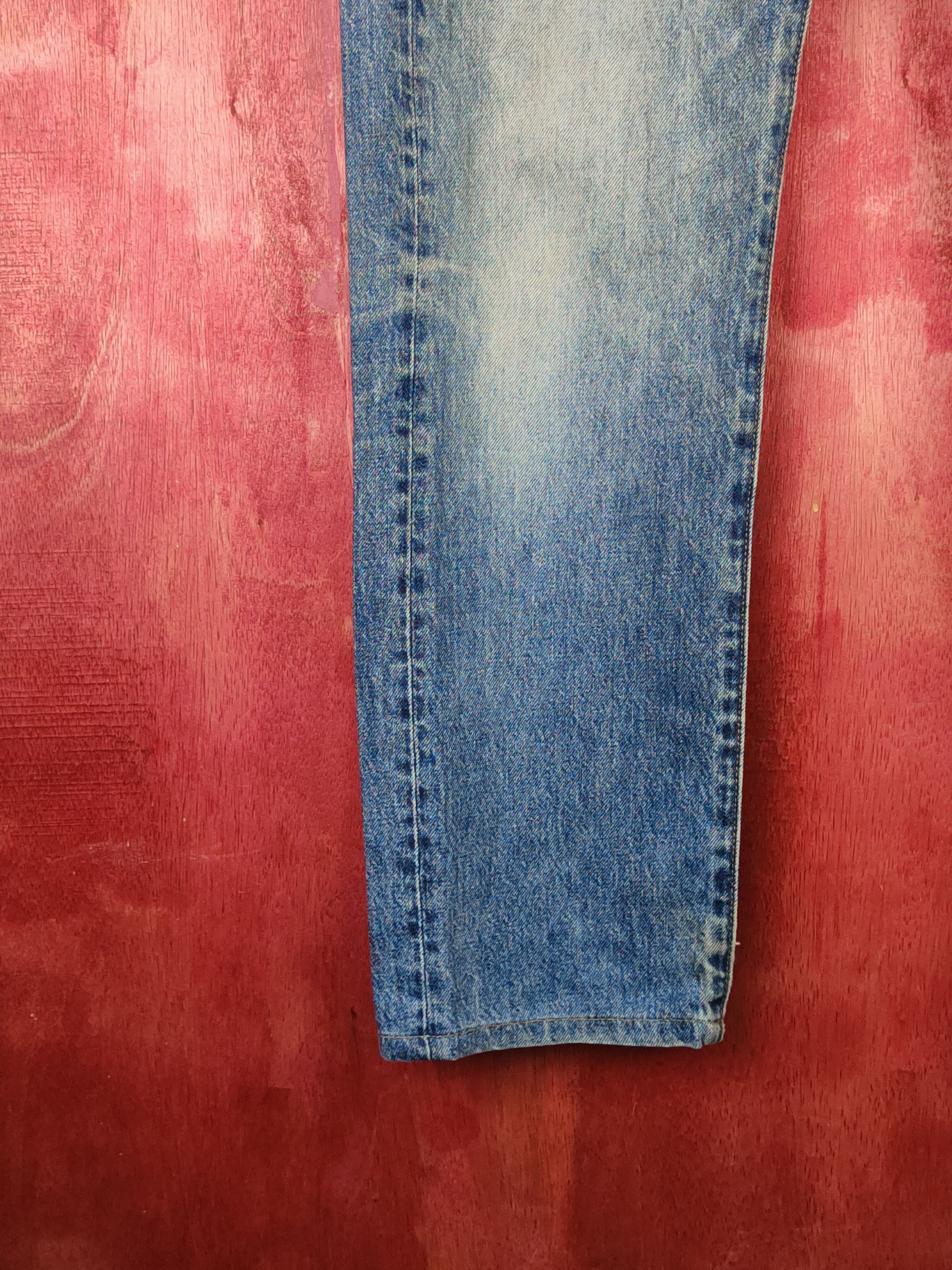 Japanese Brand Uniqlo Blue Faded Distressed Ripped Jeans #S1641 Size US 32 / EU 48 - 4 Thumbnail
