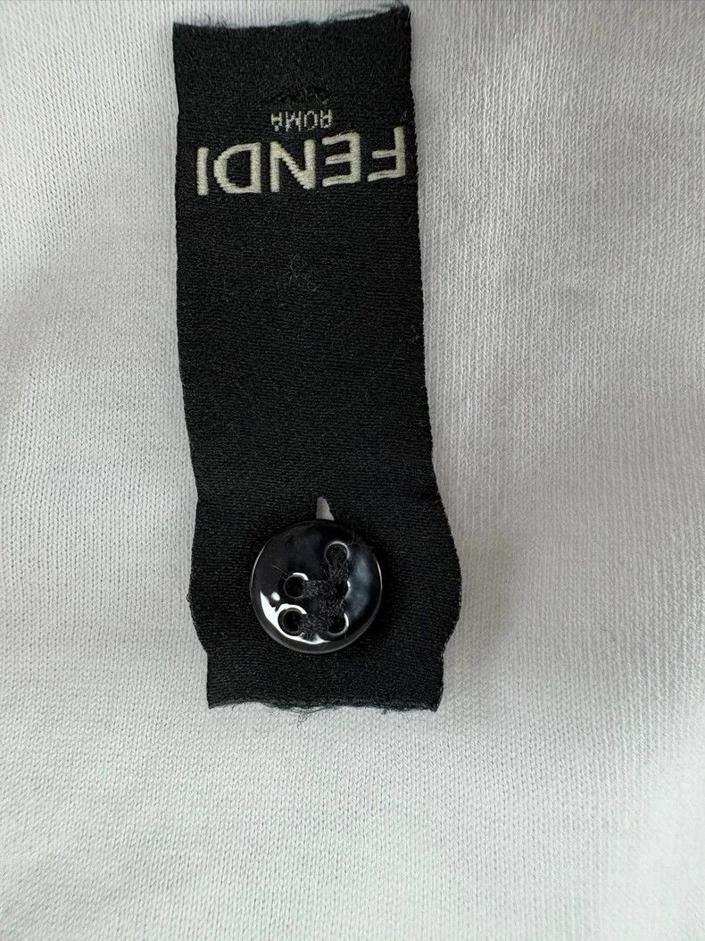 Fendi Fendi Short Sleeve Logo TShirt Size M Size US M / EU 48-50 / 2 - 6 Thumbnail