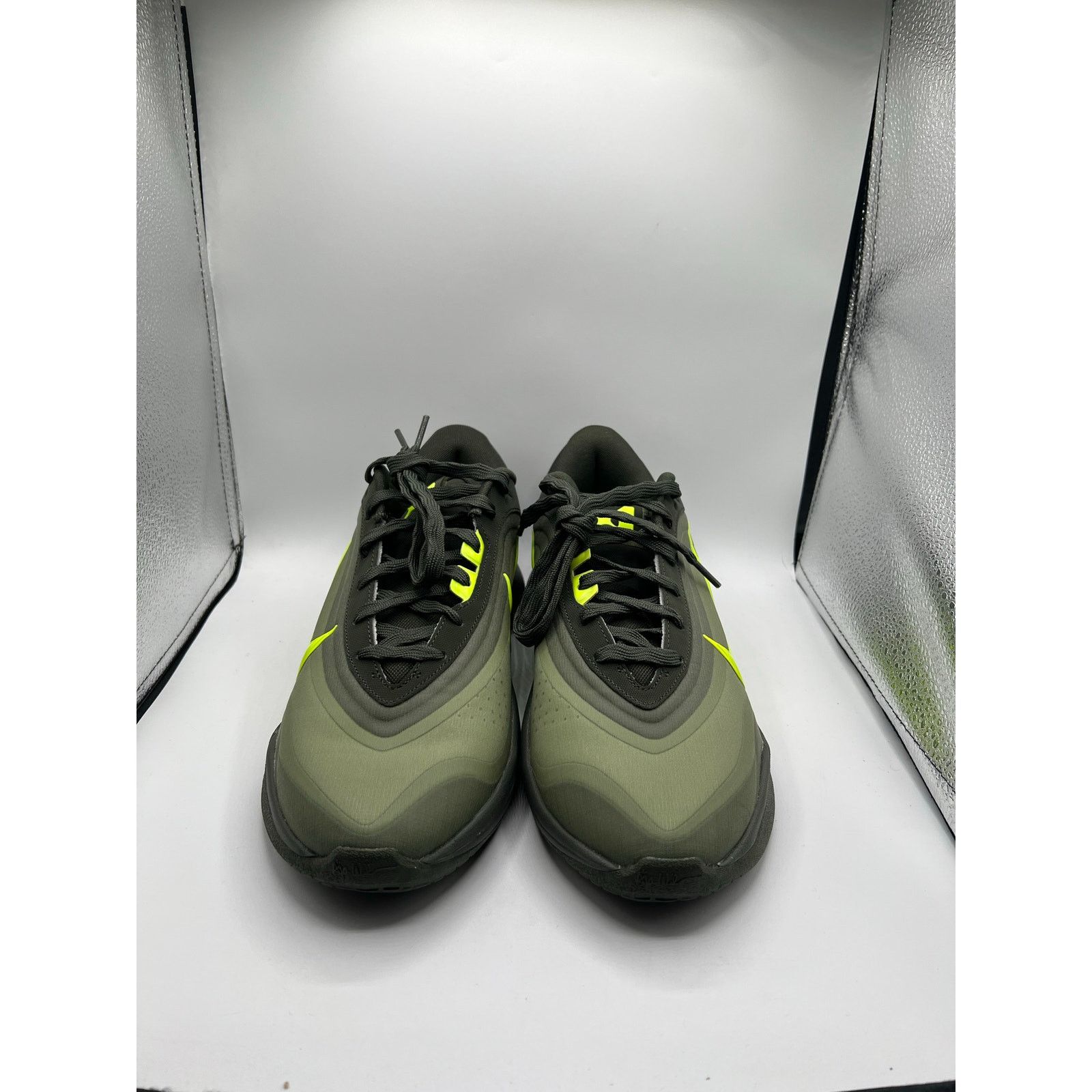Nike Nike Women’s A’One “Sequoia” size 11.5 W Size US 11.5 / IT 41.5 - 2 Thumbnail