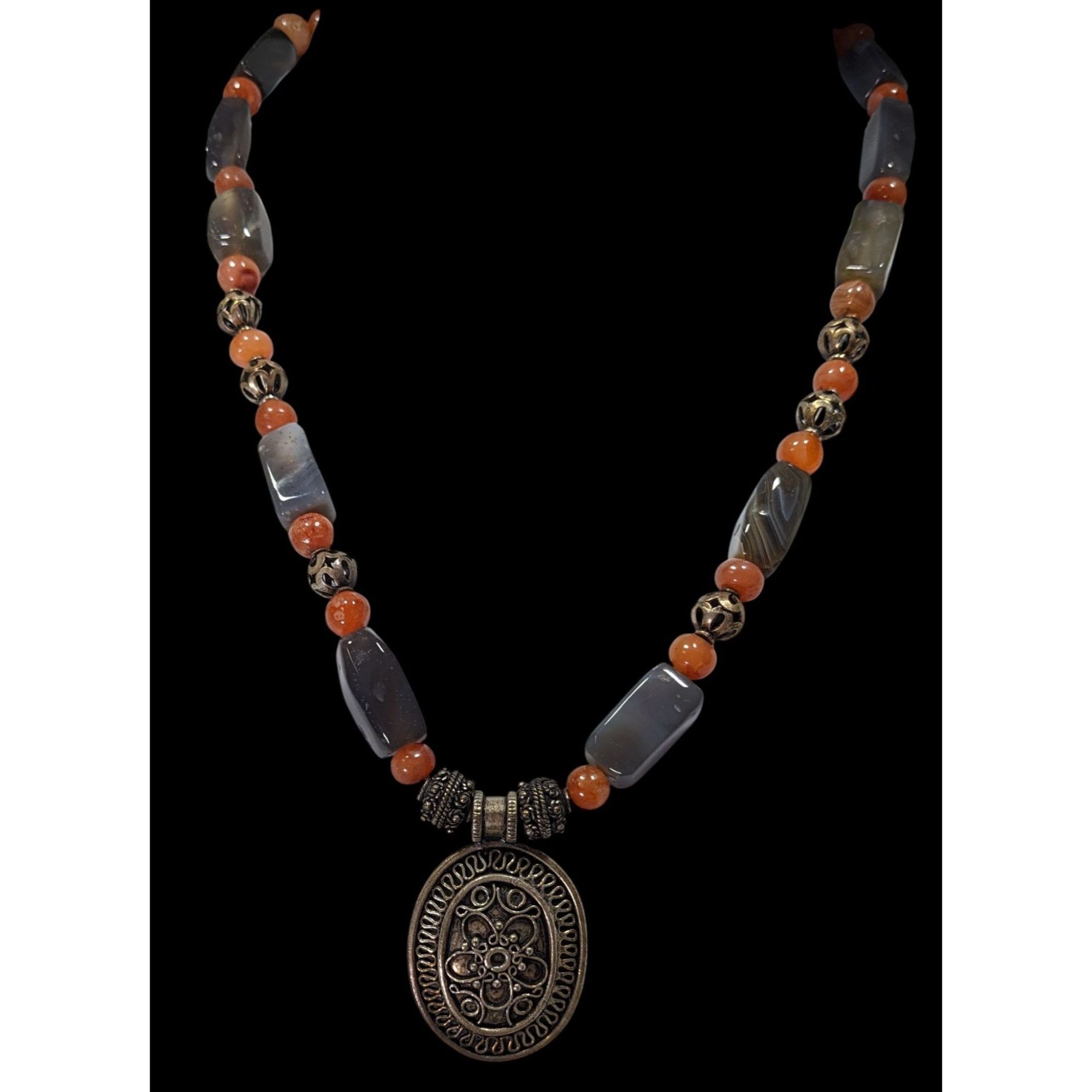Handmade Vintage Handcrafted Bohemian Agate And Carnelian Necklace Wi Size ONE SIZE - 3 Thumbnail