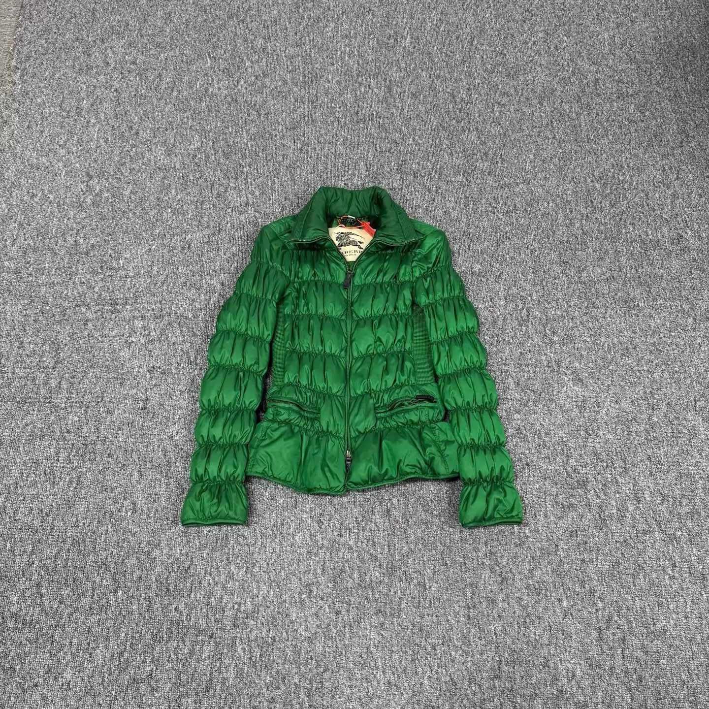 Burberry Burberry Green Collar Pleated Quilted Cotton Jacket S Size S / US 4 / IT 40 - 1 Thumbnail