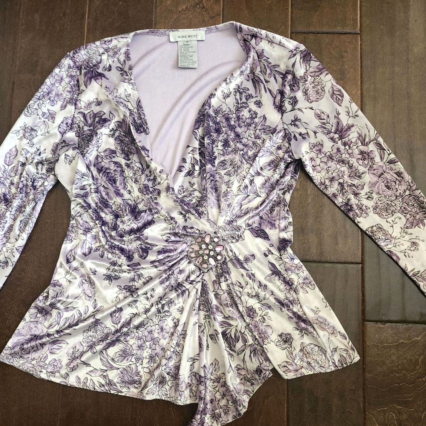 Nine West Nine West Womens Floral V-Neck Long Sleeve Blouse Purple Embellished Top Medium Size M / US 6-8 / IT 42-44 - 4 Thumbnail