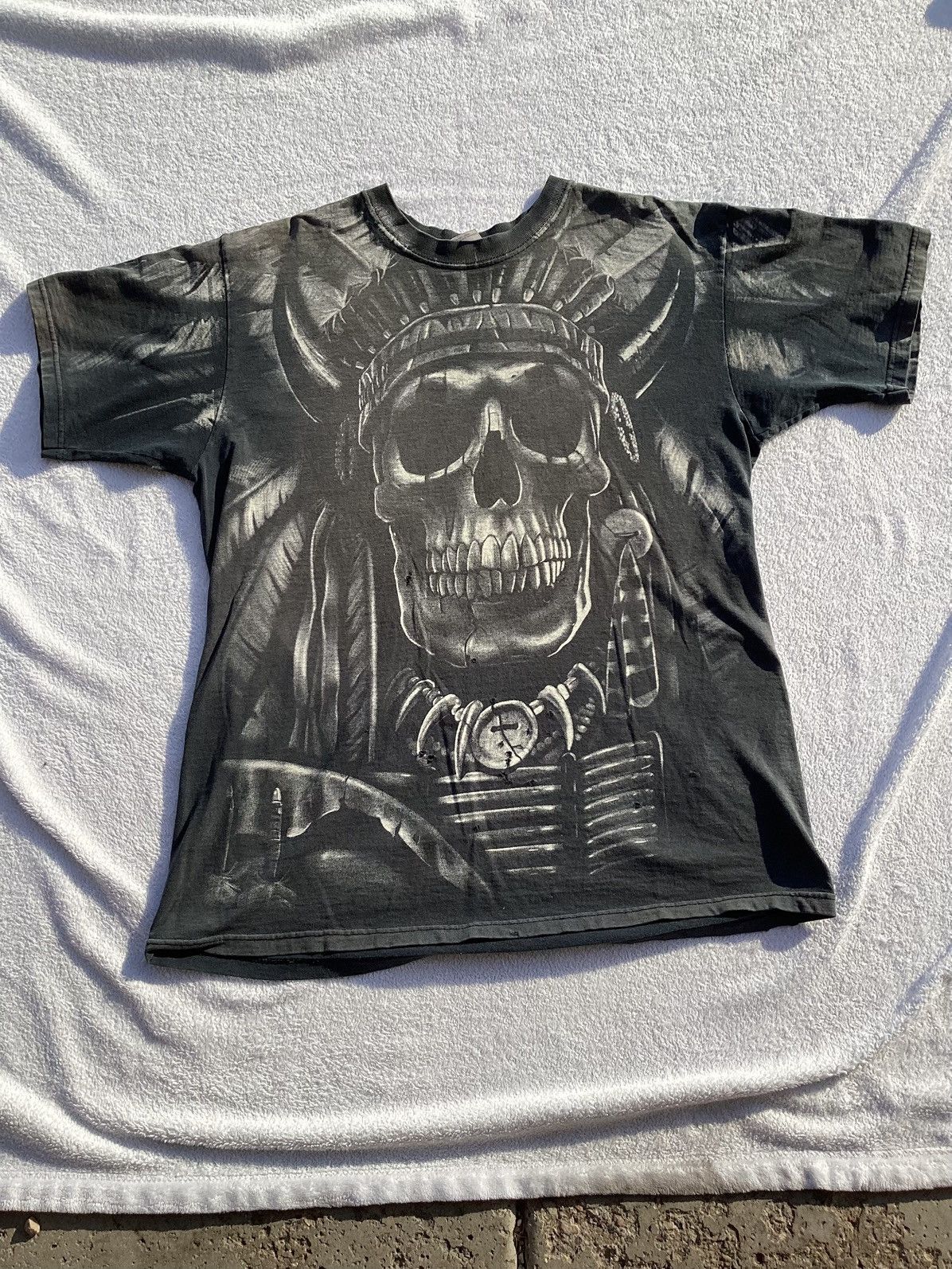 Other Native American chief skull face AOP distressed anvil Tee Size US L / EU 52-54 / 3 - 1 Thumbnail