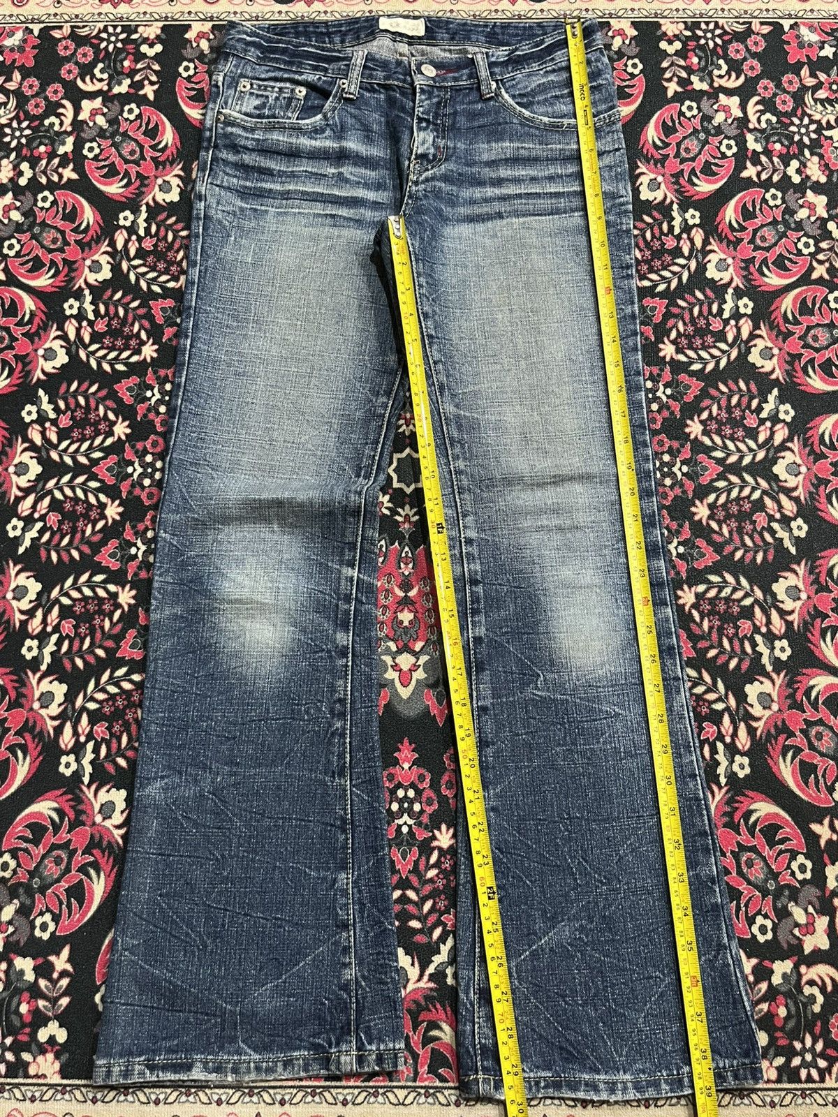 Vintage Vintage Japanese Brand Blue Whisker Washed Flare Jeans Size 30" / US 8 / IT 44 - 10 Thumbnail