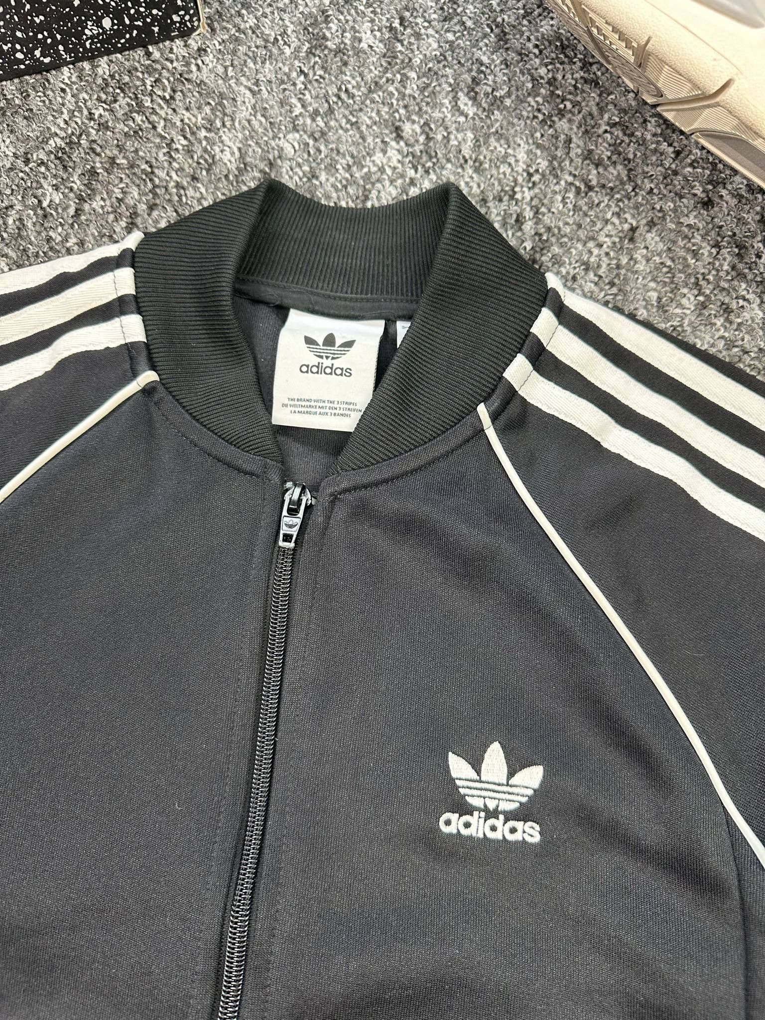 Adidas × Japanese Brand Vintage sweatshirts tracksuit classic shelest Adidas Logo Size US S / EU 44-46 / 1 - 5 Thumbnail