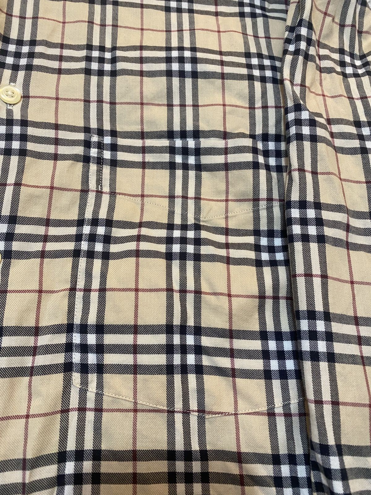Burberry Burberry luxury fullprint nova check shirt button up Size US M / EU 48-50 / 2 - 6 Thumbnail