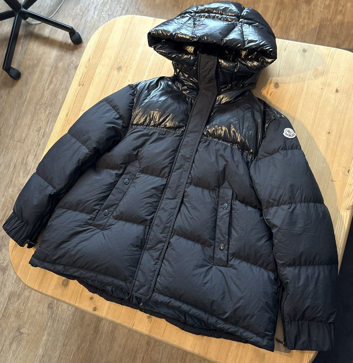 Moncler Moncler Etival Womens Jacket Size M / US 6-8 / IT 42-44 - 3 Thumbnail