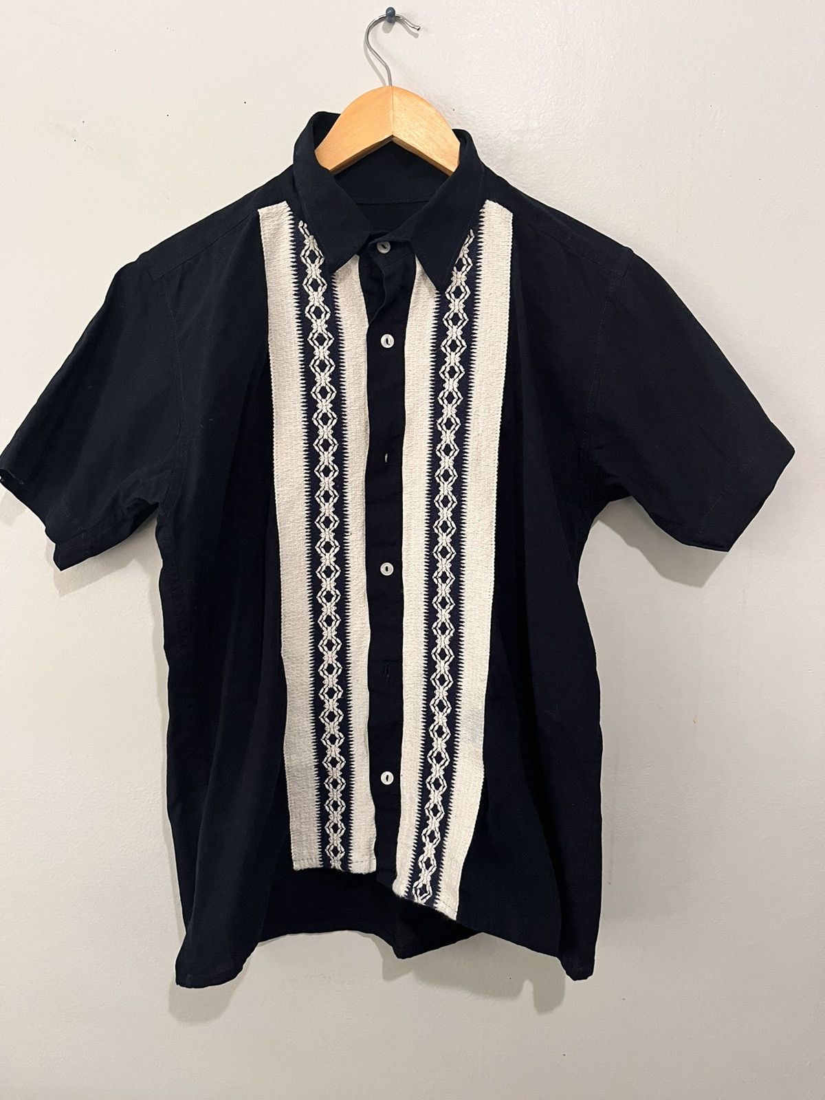 Vintage Navy Pattern Button Up Size US S / EU 44-46 / 1 - 3 Thumbnail