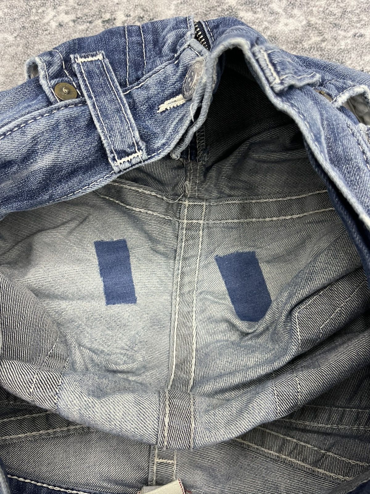 True Religion Vintage True Religion Section Ricky Distressed Denim Size US 33 - 14 Thumbnail