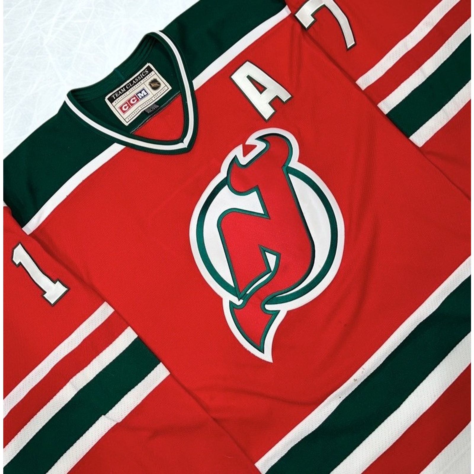 Ccm New Jersey Devils Ilya Kovalchuk CCM NHL Jersey 2XL Retro Size US XXL / EU 58 / 5 - 8 Thumbnail