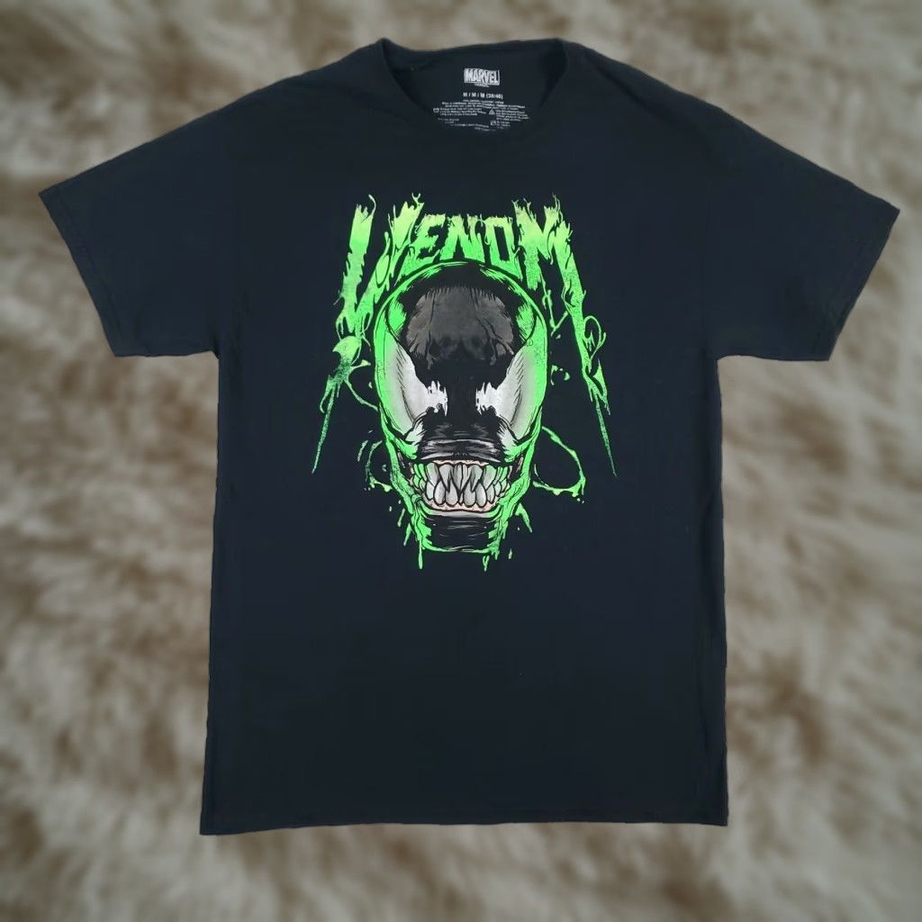Vintage VINTAGE Marvel Venom T-Shirt Black Short Sleeve Adult Medium Crew Neck Mens Logo Comics 90s Size US M / EU 48-50 / 2 - 1 Thumbnail