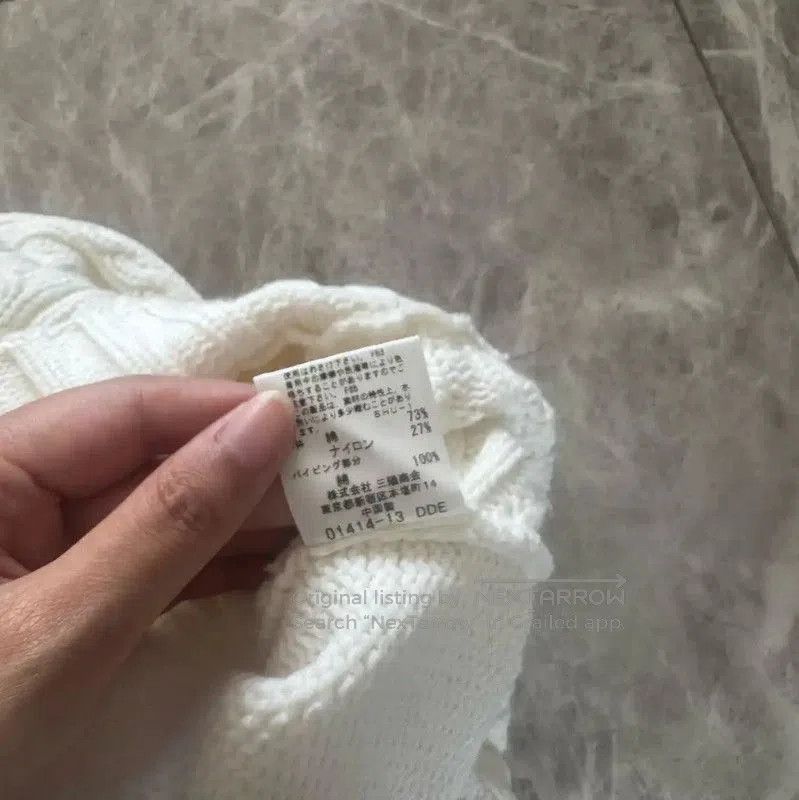 Burberry Burberry White Wool Knit Vest for Women. Size S / US 4 / IT 40 - 6 Thumbnail