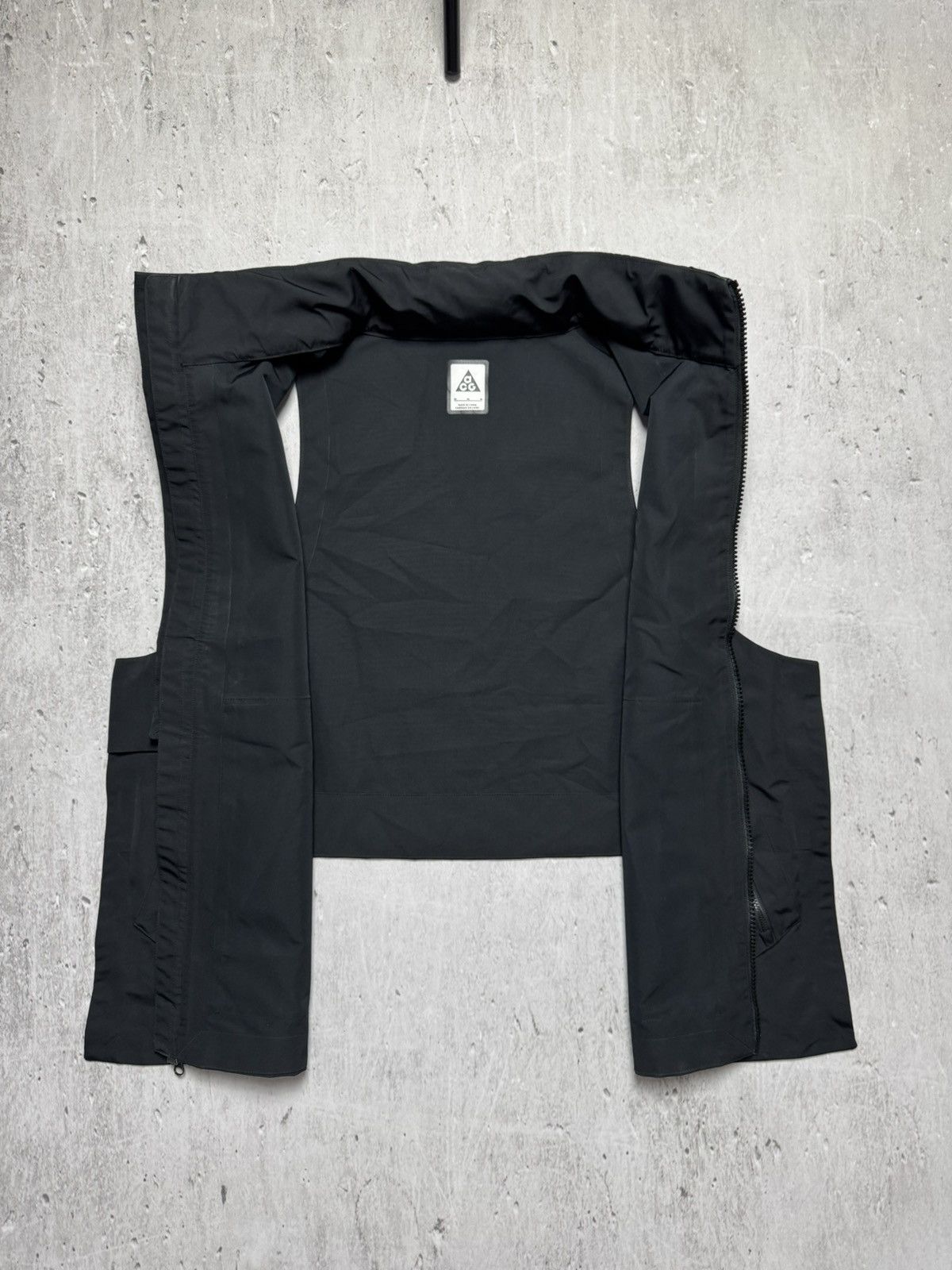 Nike ACG Nike ACG Tech Outdoor Gorcore Unisex Vest Size US M / EU 48-50 / 2 - 8 Thumbnail