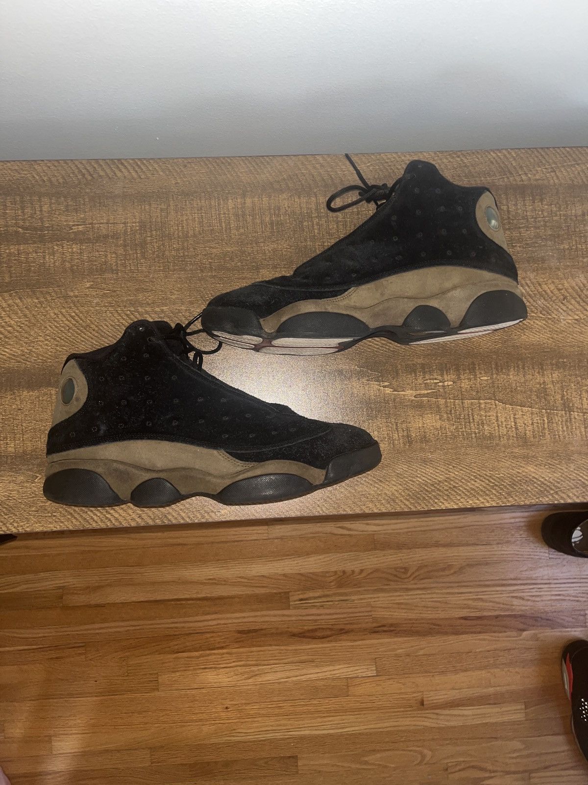 Jordan 13 Retro Olive